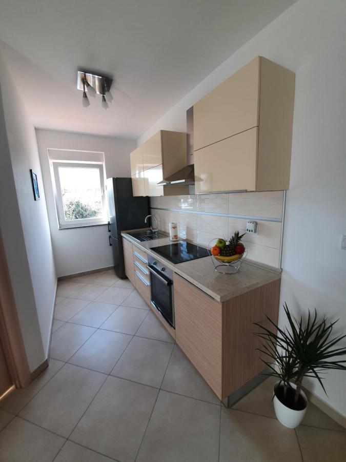Alex Apartment Медулин Экстерьер фото