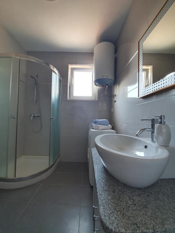 Alex Apartment Медулин Экстерьер фото