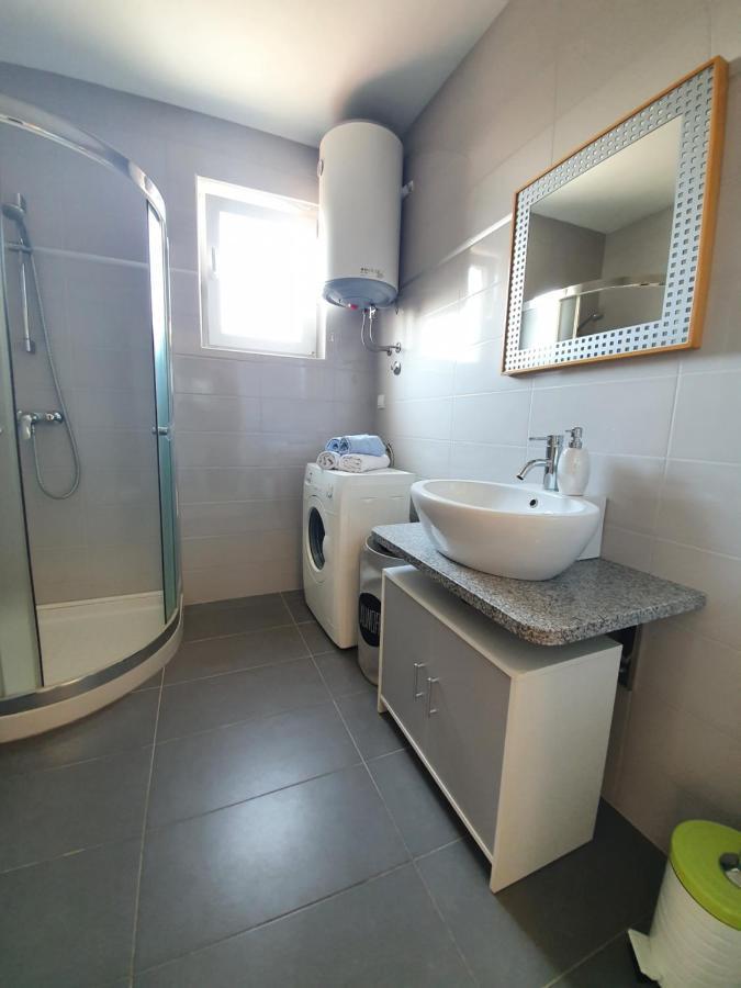 Alex Apartment Медулин Экстерьер фото